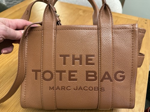 Marc jacobs women medium - marc,